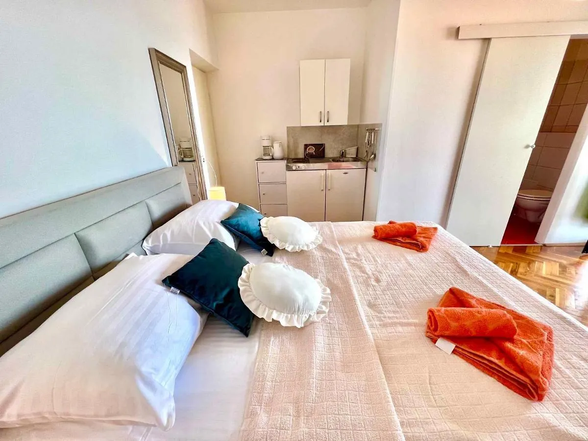 Studio In Dramalj 44156 Croatia